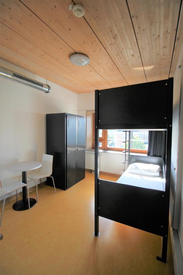 Hostel Hi Yves Robert Parijs